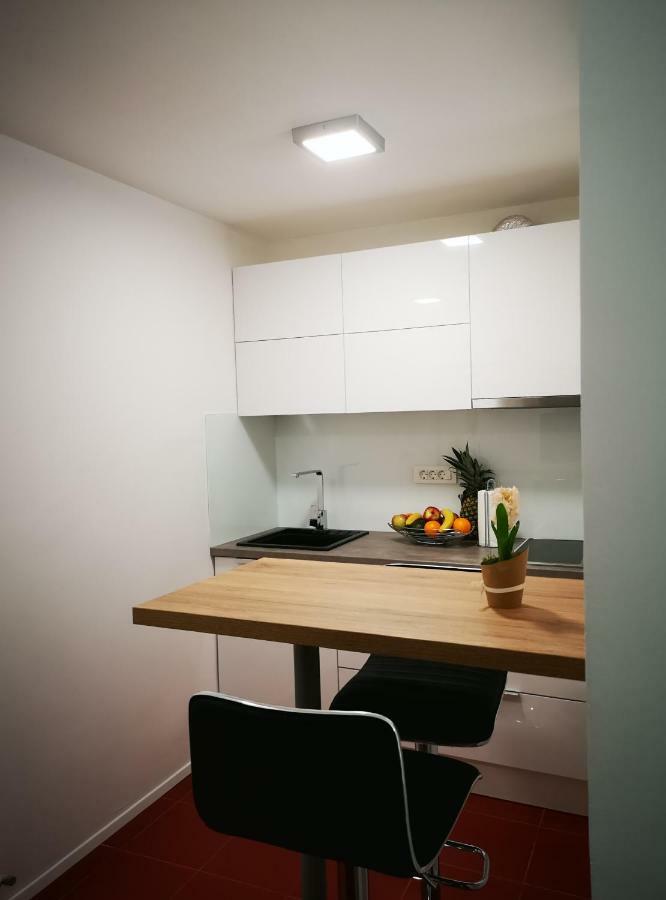 M&J'S Apartment In The Centre Of Ljubljana Exterior photo
